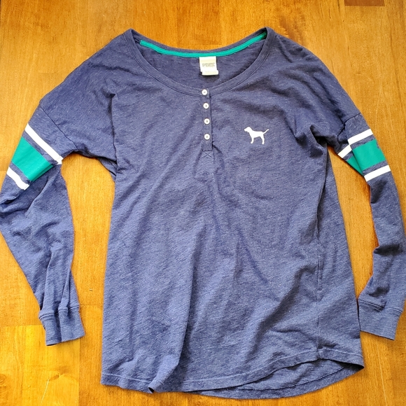 PINK VICTORIA'S SECRET Tee - Size S/P (EUC) - Picture 4 of 6